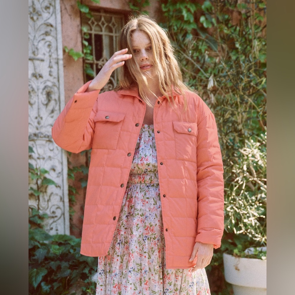 The Great Reversible Cloud Puffer in Cherry Blossom With Rose 0 XS